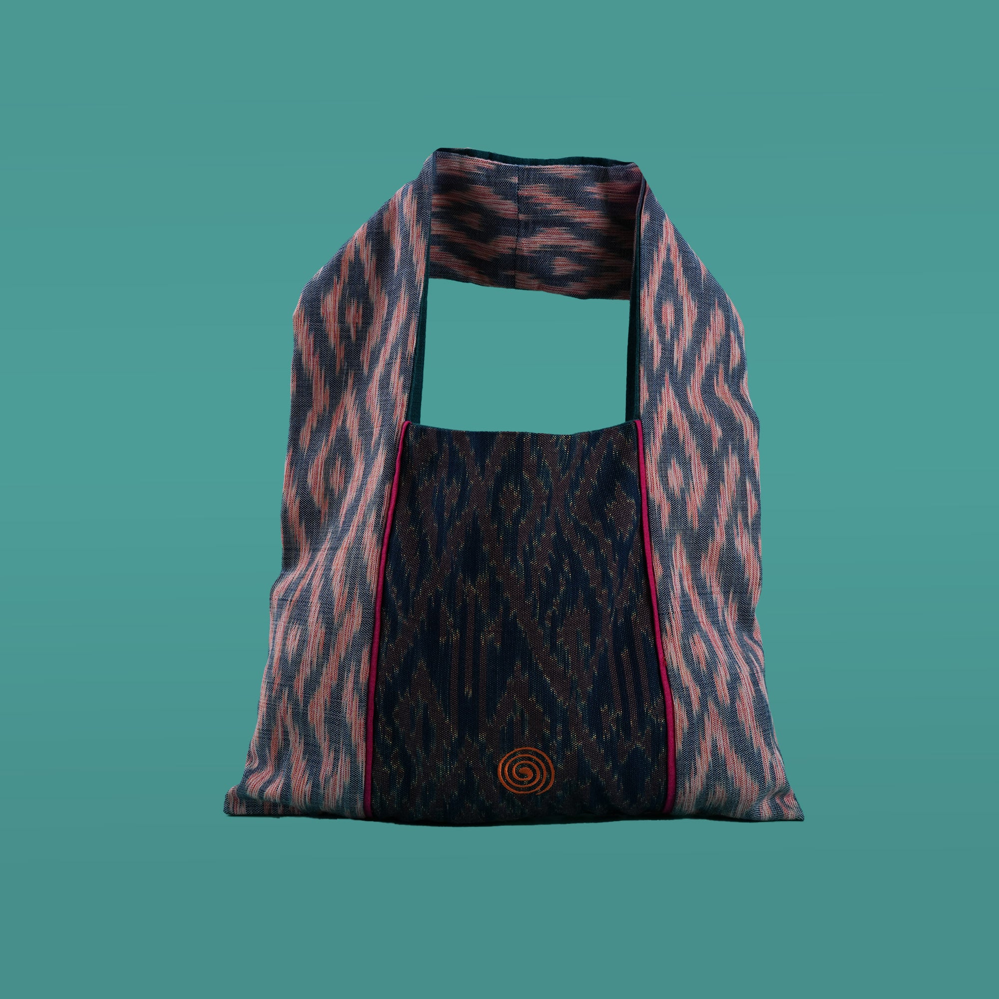 Ikat Yarm bag