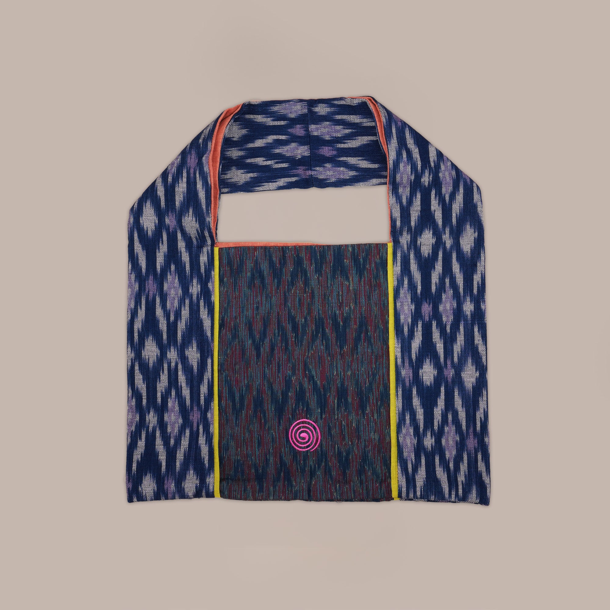 Ikat Yarm bag